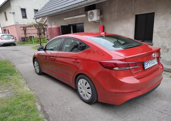 Hyundai Elantra cena 58000 przebieg: 117000, rok produkcji 2017 z Warka małe 79